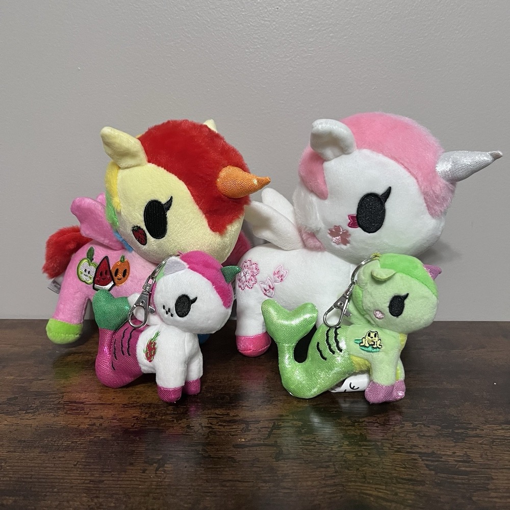 Tokidoki Lot 2 Unicorno Plush 2 Mermicorno Key Chains Fruittina Pitaya Lilypad